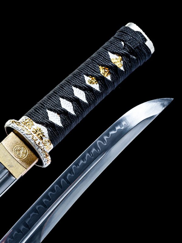 Dragon Fang Wakizashi Online